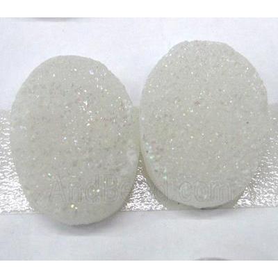 quartz druzy cabochon, oval, white ab-color