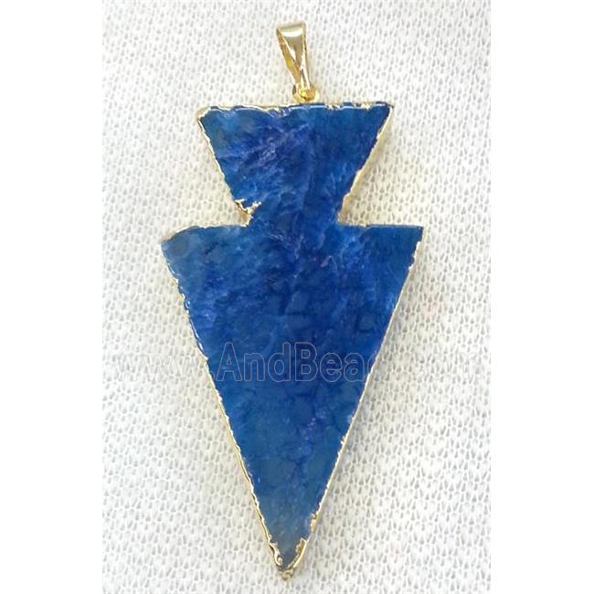 Agate arrowhead pendant, blue
