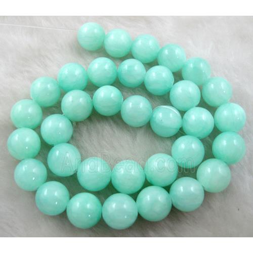 Round Jade bead, lt.green dye, stabile