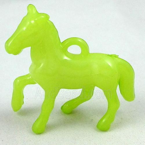 resin pendant, horse