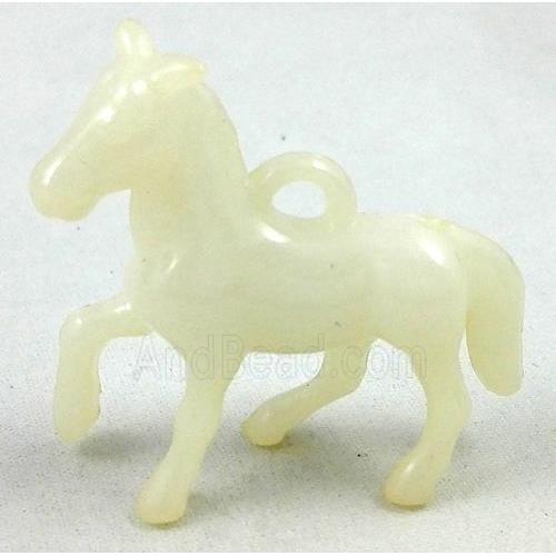 resin pendant, horse