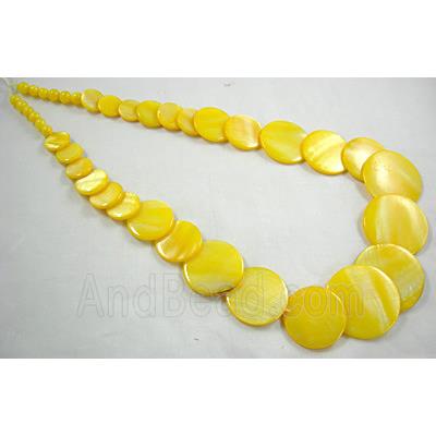 17 inches of freshwater shell necklace, yellow