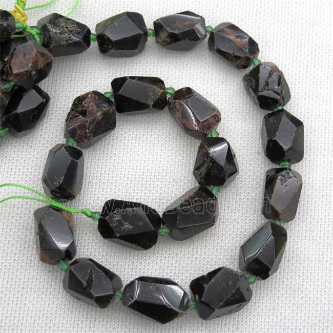 darkgreen Garnet nugget beads, freeform