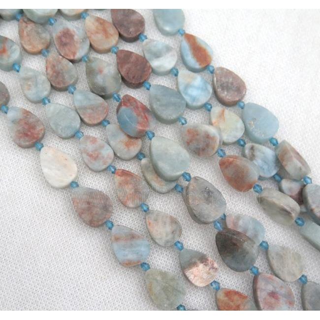 Aquamarine teardrop beads, blue