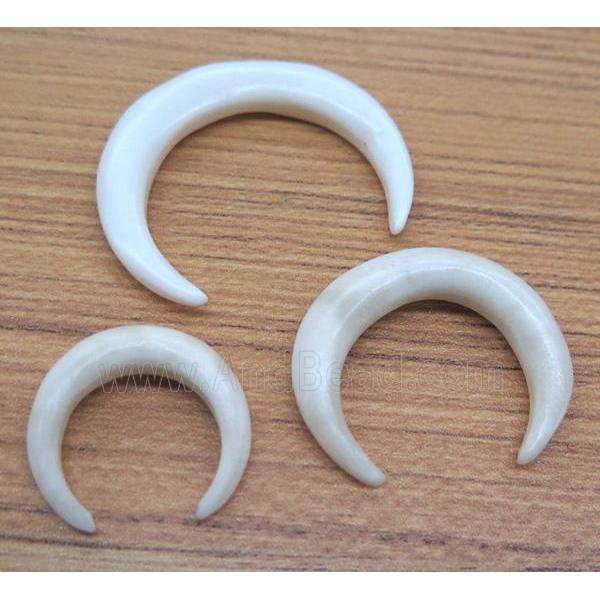 white bone crescent pendant without hole, horn