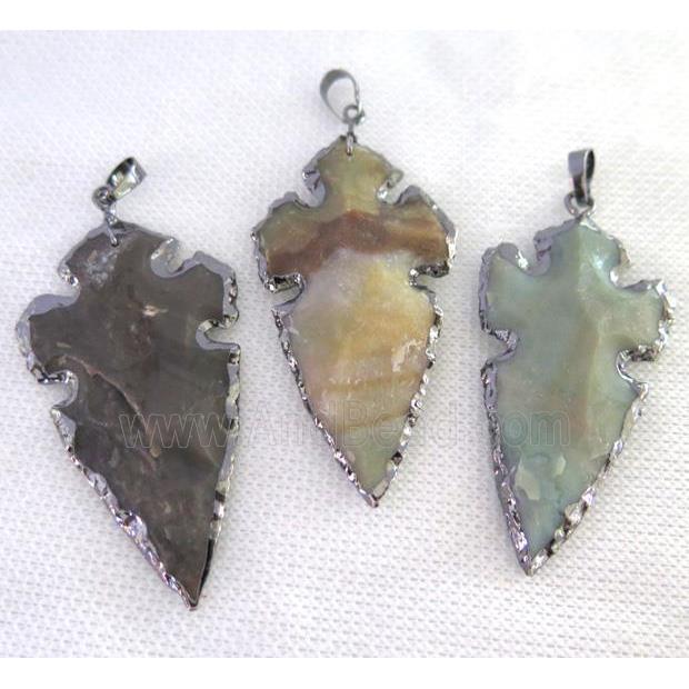 hammered Rock Agate arrowhead pendant, natural color, black plated