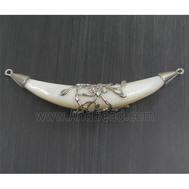 white pearl shell horn pendant with 2loops