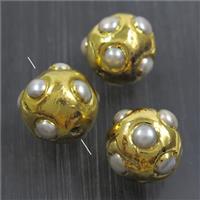 white freshwater Pearl beads, round, gold plated, approx 18-22mm