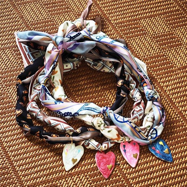 Jewelry Findings Necklace with Silk scarf
